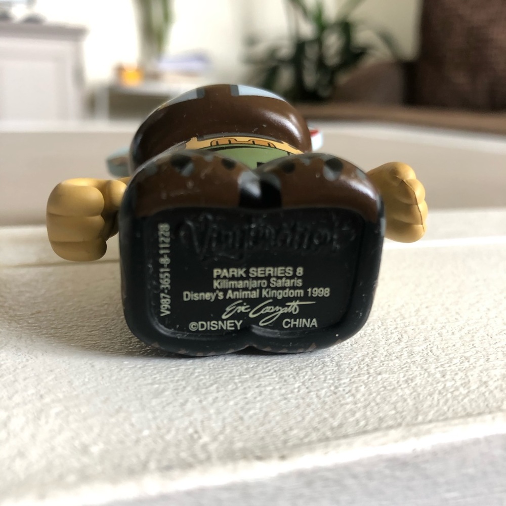 Disney 3” Vinylmation KILIMANJARO JEEP Park 8 - Picture 5 of 5